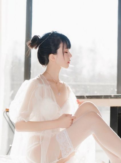 醉酒的女大学生_DVD影视在线观看