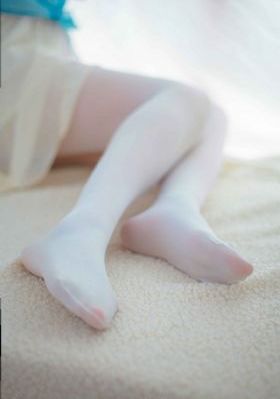 美丽姑娘免费观看在线英语版_完整无删减版