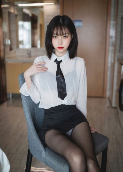 黄色哪里看_快播高清无删减WWW