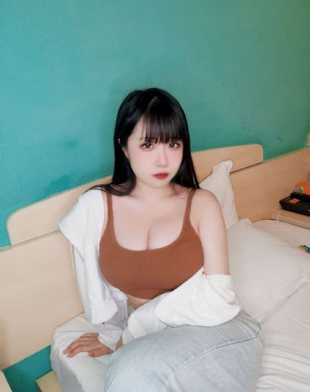 徐锦江蜜桃成熟时_国产在线视频