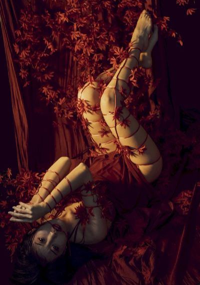 男狂揉女奶胸60分钟电影_迅雷手机免费观看