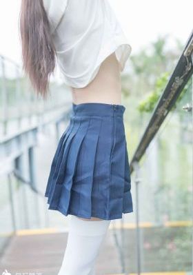 美丽的小蜜桃完整版_清晰免费影视在线观看