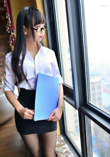 高仓美贵绳化妆_4K天堂在线
