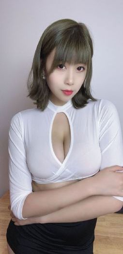 不雅空乘法国电影_蓝光高清迅雷在线观看