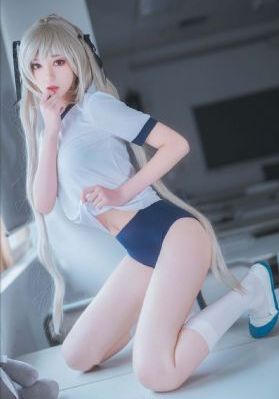 27报女上男下动态图587_720高清完整版播放